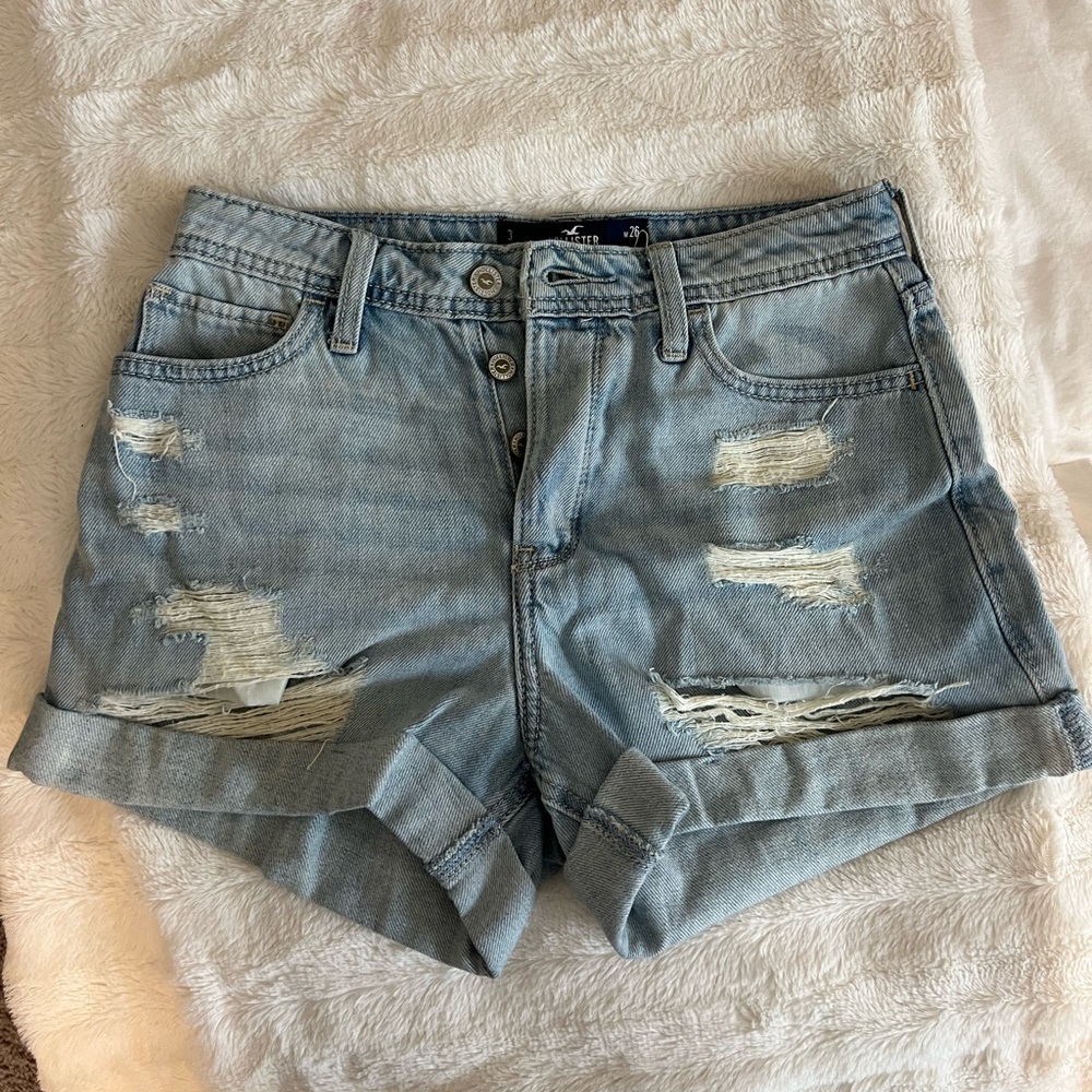 Hollister High Rise mom shorts